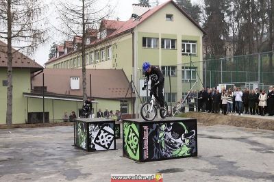 Kliknij aby obejrzeć w pełnym rozmiarze