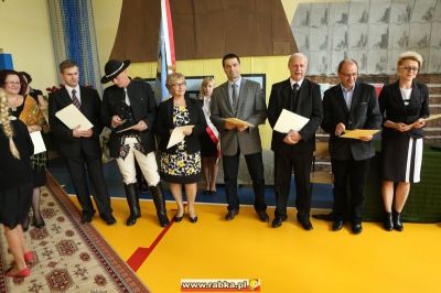 Kliknij aby obejrzeć w pełnym rozmiarze